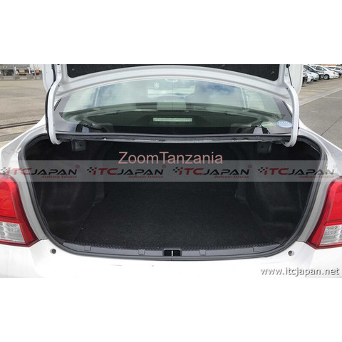 TOYOTA COROLLA AXIO 2014 - 4/4