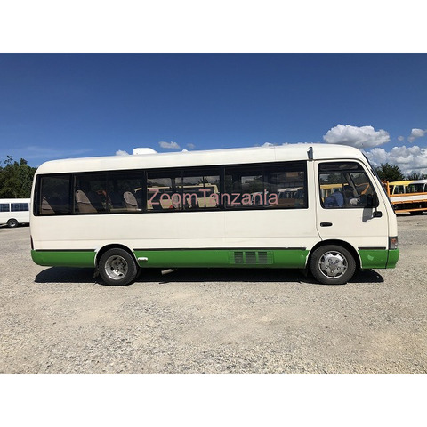 Toyota coaster - 2/4