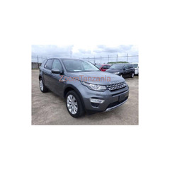 LAND ROVER DISCOVERY SPORTS - 3