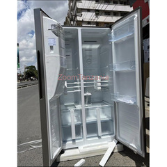 Hisense refrigerator with water dispenser capacity 670 - 1