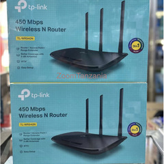 TPLINK 450Mbps Wireless N Router	TL-WR940N. - 1