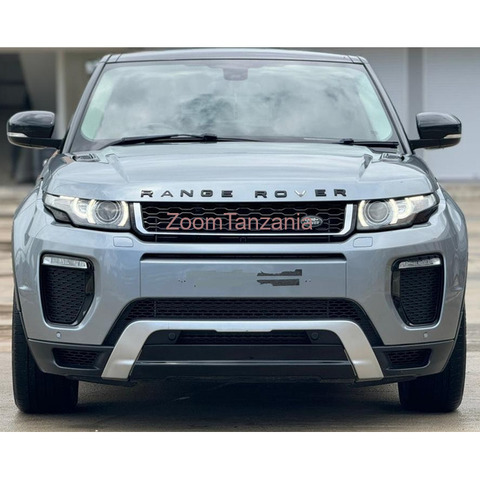 Land Rover Range Evoque Mpya - 2/4