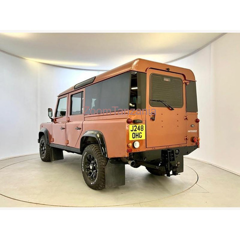 LAND ROVER DEFENDER - 2/4