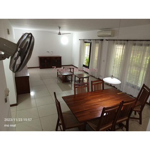 4bdrm villa for rent oyster bay