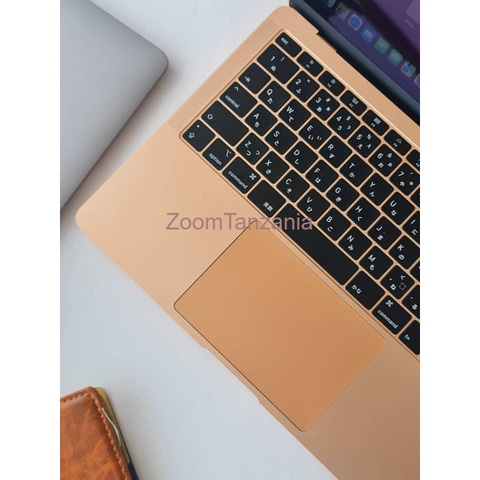 MacBook air 2019 - 4/4