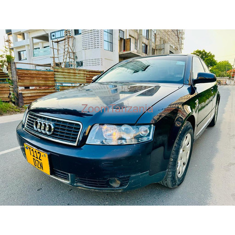 Audi A4 - 2/4