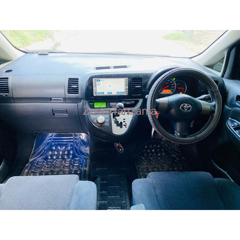 Toyota wish - 3/4