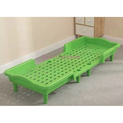 Kid’s Plastic Bed