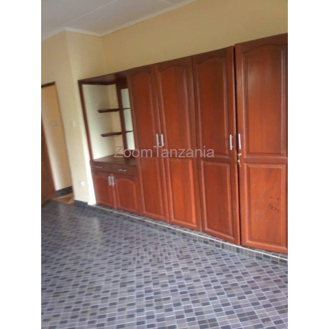 4BEDROOM HOUSE FOR RENT IN NJIRO, TANESCO - 2/4