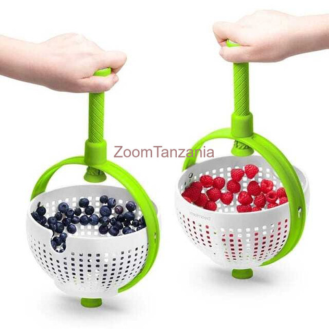 Colander + Salad Spinner Non Scratch Spinning Colander - 2/3