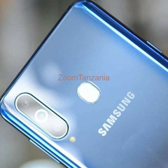 Samsung A8s - 3