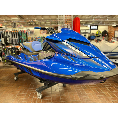 Yamaha 2023 GP1800R HO Jetski - 1/3