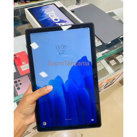 Samsung Tab A7 - 2/3