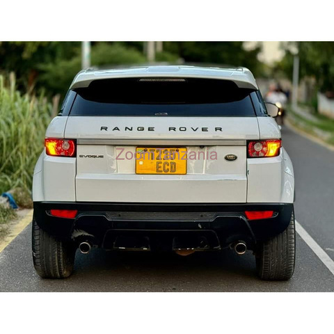 RANGE EVOQUE - 3/4