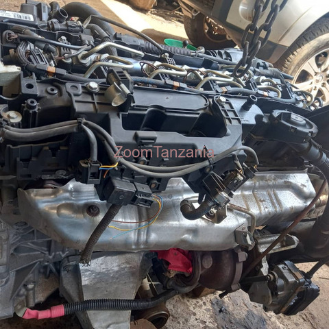 BMW X5 (F15) 30dX KS42 engine with all ancillaries - 3/4