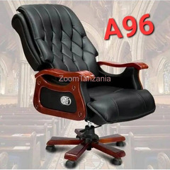 Executive office chair - 1