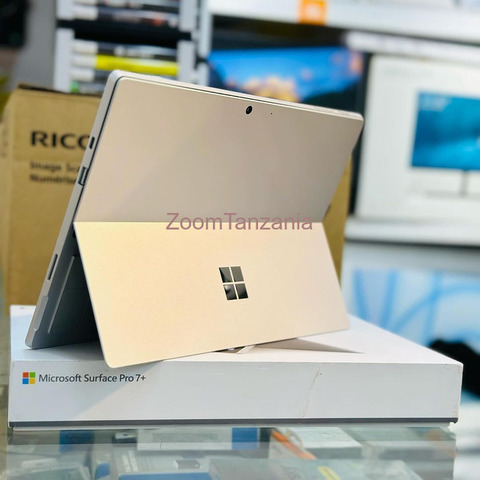 Microsoft Surface Pro 7+ - 2/4