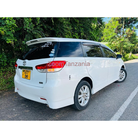 2009 Toyota wish - 4/4