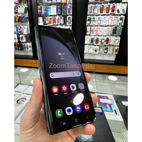 Samsung Galaxy Z fold 5 - 2/4