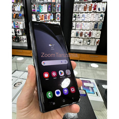 Samsung Galaxy Z fold 5 - 2