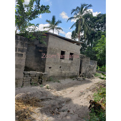 Uncompleted house for sale, (Boma linauzwa) - 1
