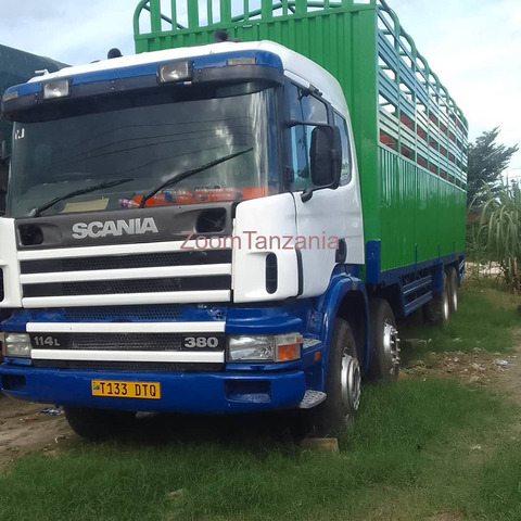 SCANIA 114 8X4 MENDE - 3/4