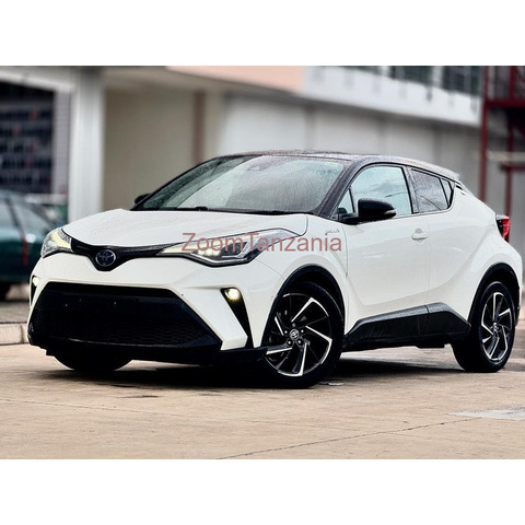 2020 Toyota CH-R - 1/4