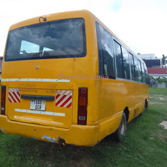 NISSAN CIVILIAN SCHOOL BUS - 2