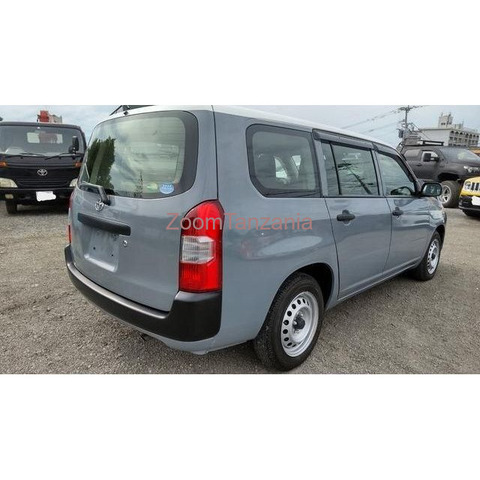 CLEAN USED 2017 TOYOTA PROBOX - 4/4