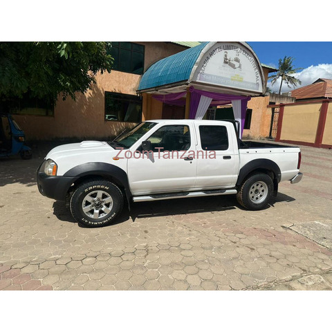 Nissan Hardbody Pick up double cabin for sale - 3/4