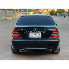 2005 MERCEDES BENZ C CLASS - 2