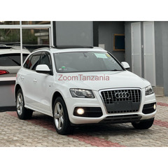 2011 AUDI Q5 - 2