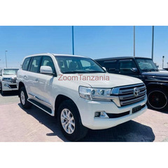 Neatly Used 2016 TOYOTA LAND CRUISER GXR V6 Available For Delivery