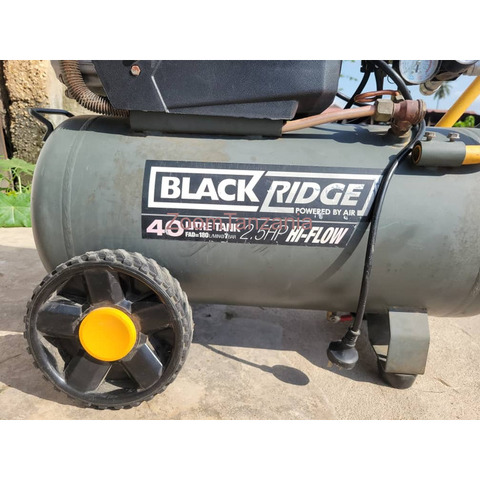 AIR COMPRESSOR BLACK RIDGE 7BAR - 2/4