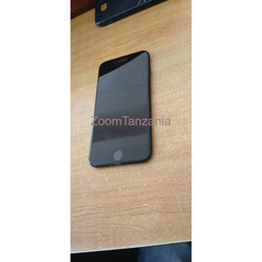 Iphone 7 plain (Black) - 3