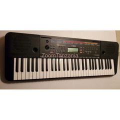 Yamaha PSR-E263 61-Key Digital Keyboard Very Clean - 4