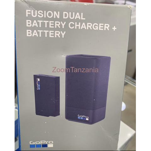 GoPro Fusion Dual Battery Charger + Battery