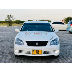 TOYOTA CROWN ATHLETE FOR SALE - 2