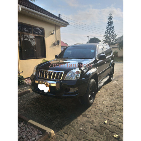 TOYOTA PRADO TX - 2/4