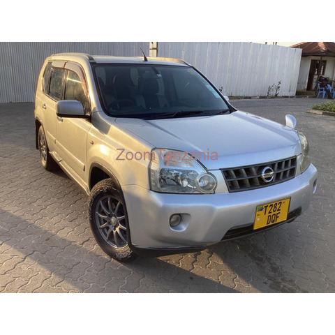 NISSAN XTRAIL - 3/4