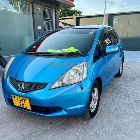 Honda Fit - 2/4