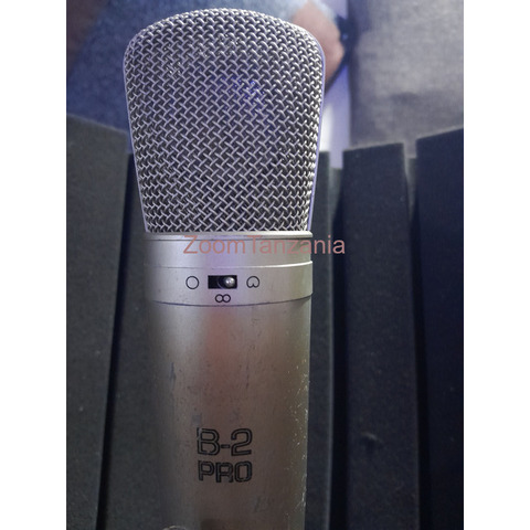 Behringer B2 Pro Studio Microphone - 2/3