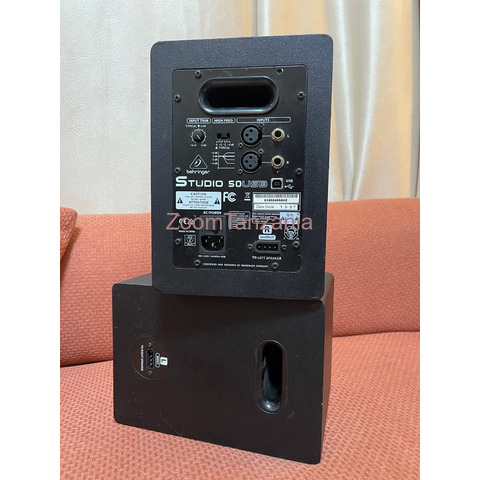 Behringer Monitor Speaker - 2/4