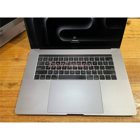 Macbook pro 2018 - 2/4