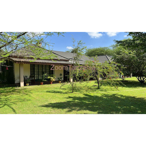 House for sale Kiligolf USA River Arusha. - 2/4