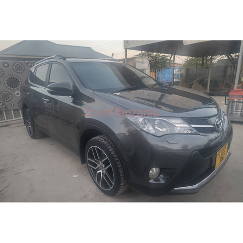 Rav 4 model 2013 for sale in Dar es salaam Tanzania - 2/3