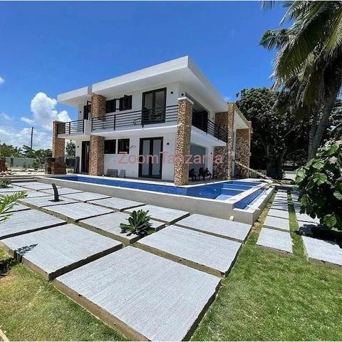 4bdrm beach house for sale bahari beach - 4/4