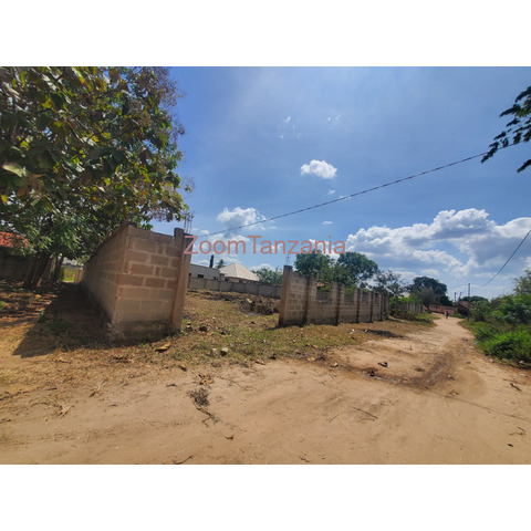 Plot for sale Goba Kulangwa - 2/4