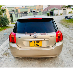 Toyota Runx for sale