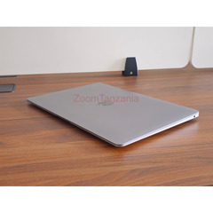 Macbook Air 2020 I5 512 gb - 2